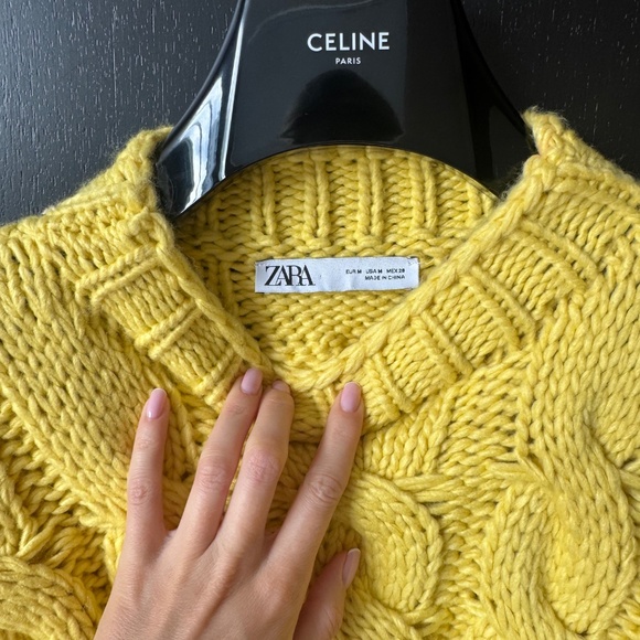 Yellow Zara Sweater - Picture 2 of 4